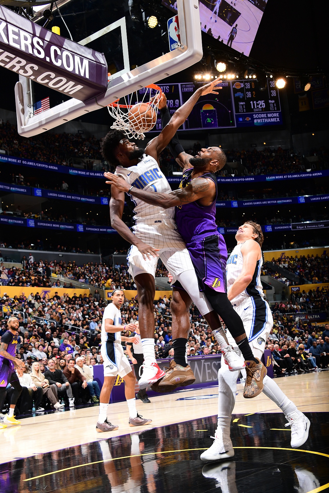 独行侠绝杀江苏队，保罗统治全场