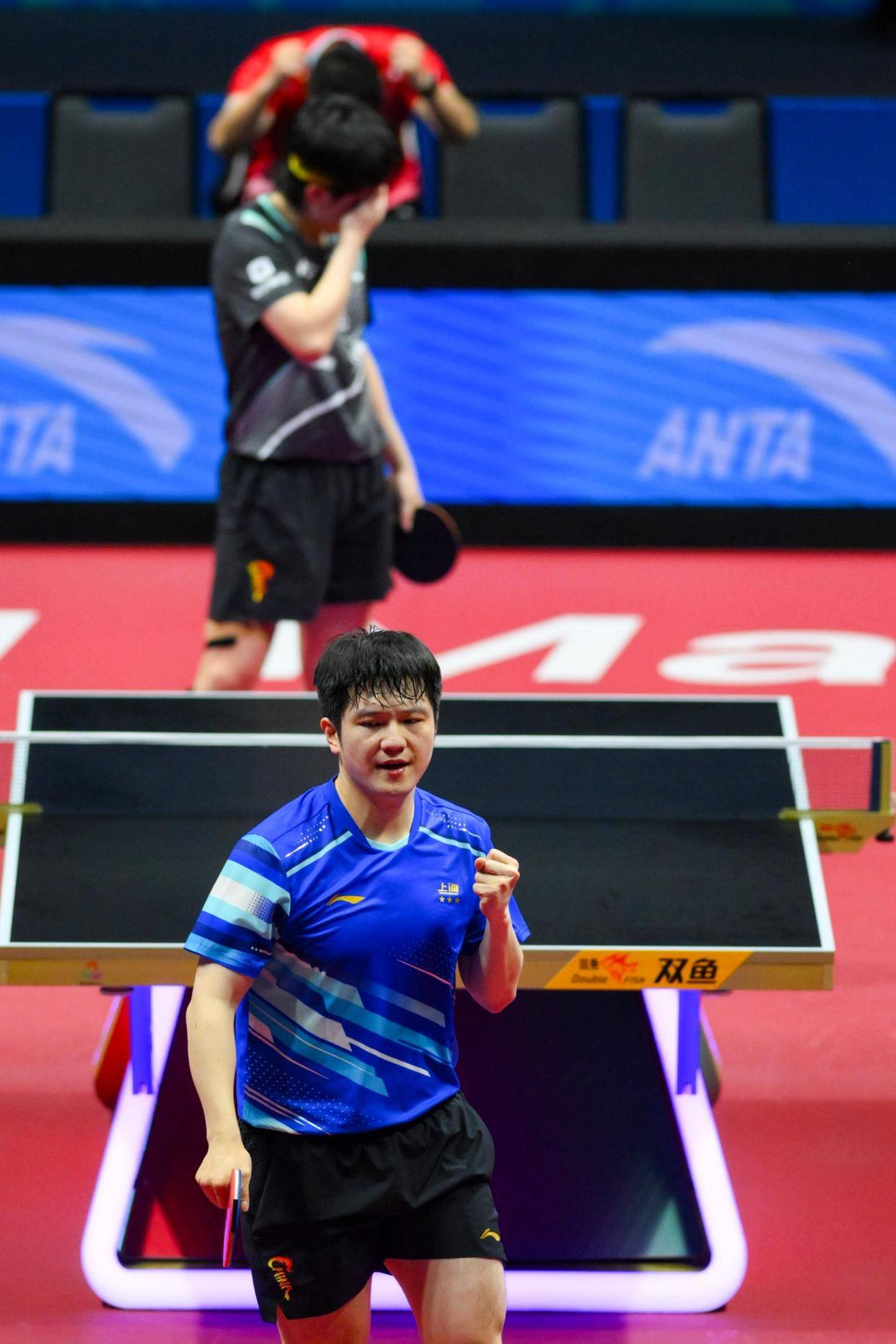 韩国队力克英格兰队，樊振东刷新纪录