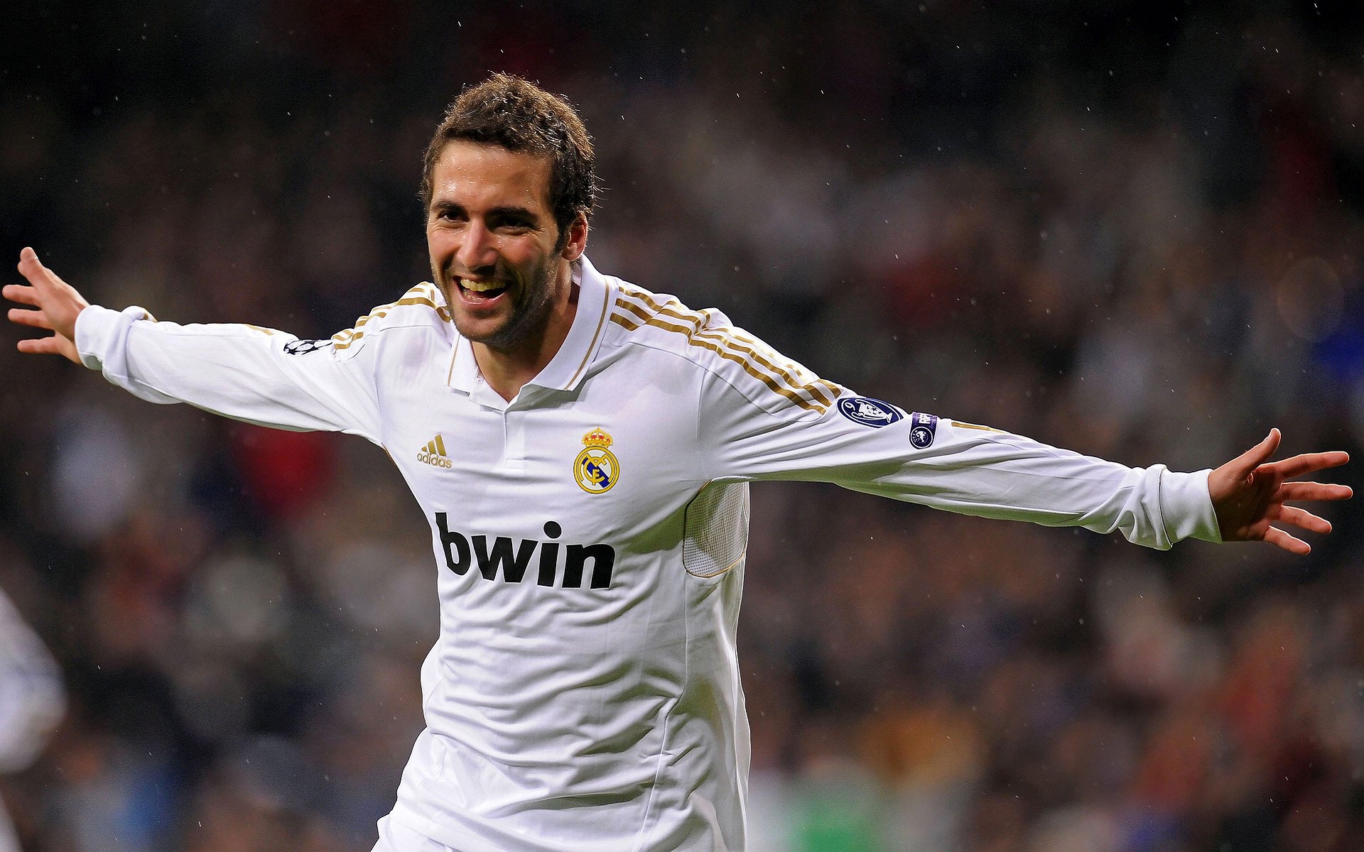 爱德华兹爆发点燃全场,步行者稳扎稳打擒国王